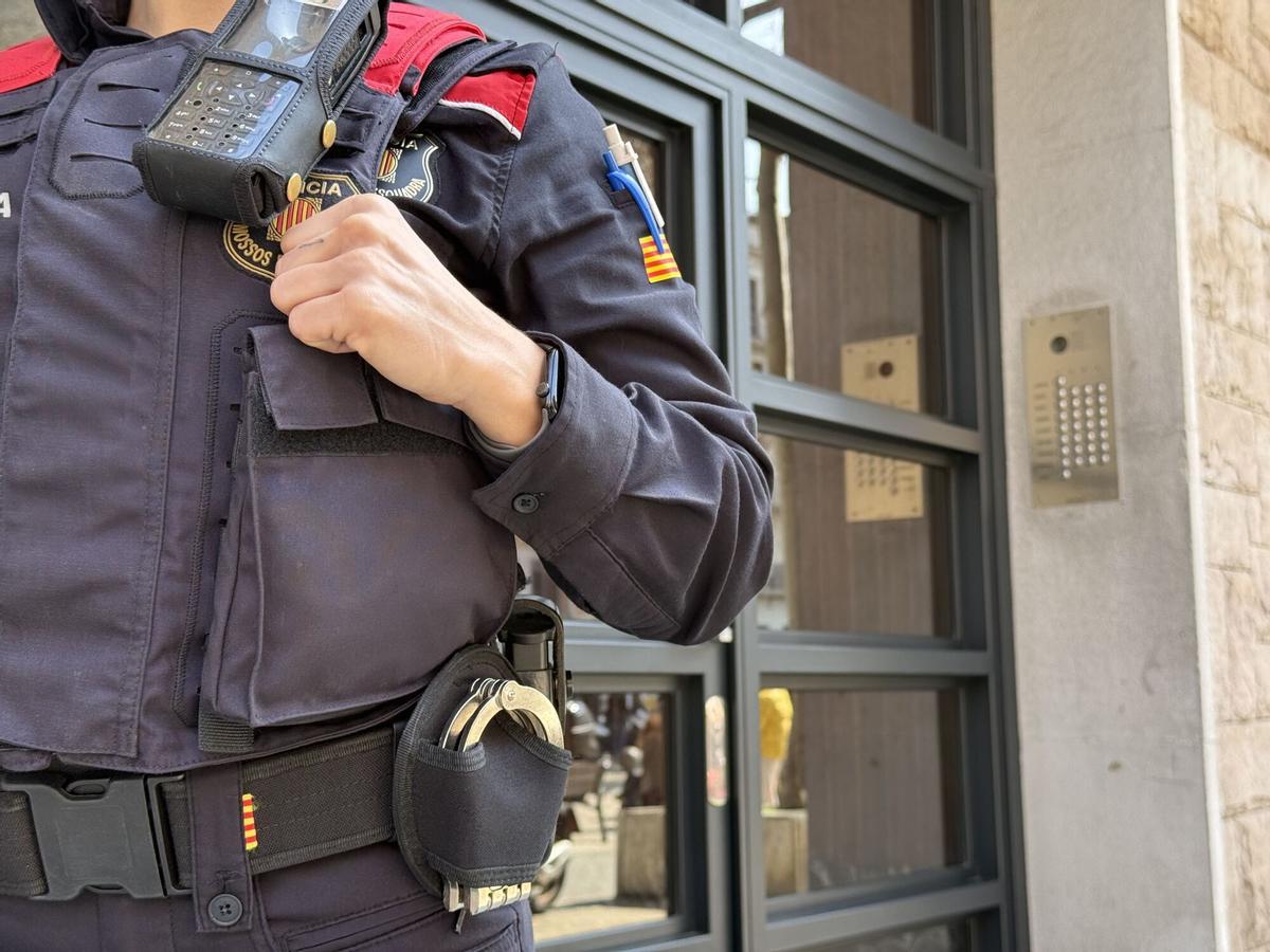 Amnistía a un mosso d'Esquadra por presunto espionaje digital