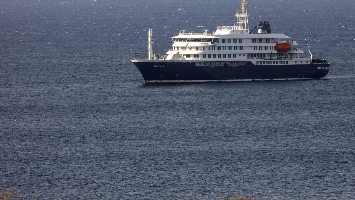 OMS y España dirigen crucero con brote de hantavirus a Canarias