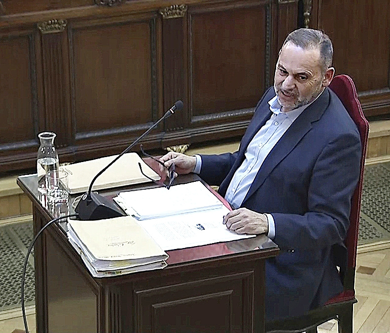 Ábalos presenta su alegato final en el Tribunal Supremo y acusa coacción al fiscal Aldama