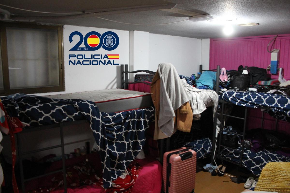 Interior del prostíbulo en Zarandona donde fueron rescatadas 18 mujeres