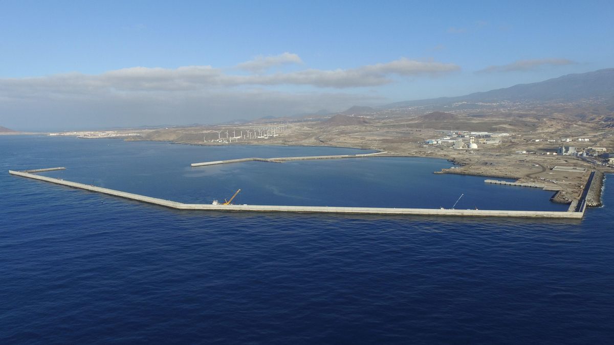 Hantavirus: la Autoridad Portuaria de Santa Cruz evalúa desvío del MV Hondius a Granadilla