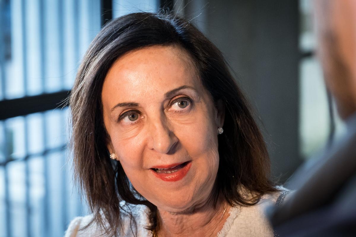 Gómez Ulla: traslado voluntario de pacientes con hantavirus desde Canarias, anuncia la ministra Robles