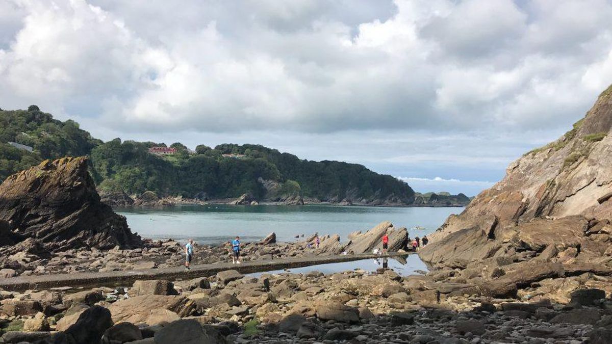 King Charles III inaugura el England Coast Path, el sendero costero más largo del mundo