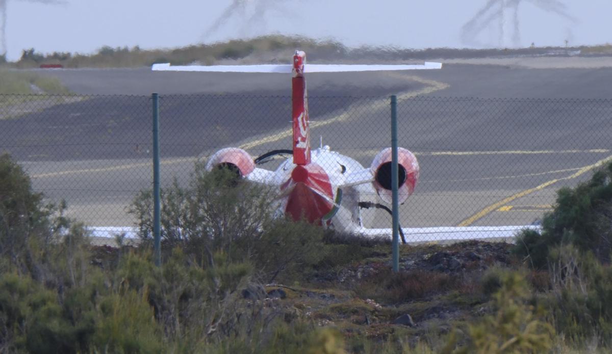 Avión medicalizado hace escala técnica en Valencia sin pacientes a bordo
