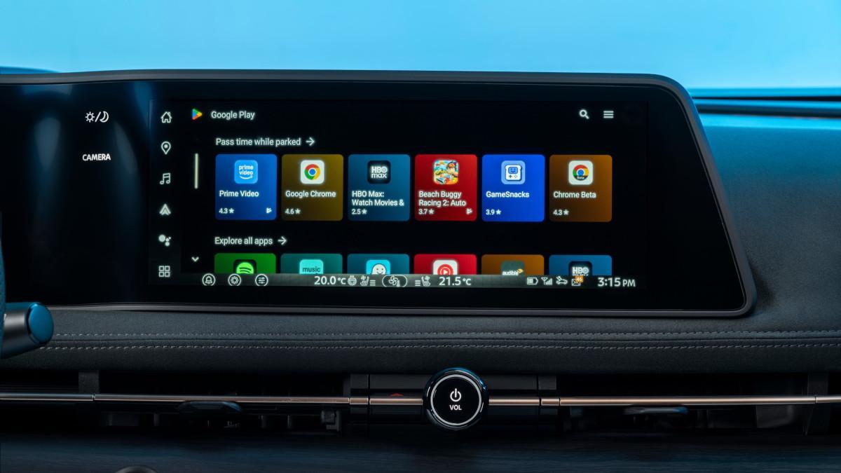 Pantalla central del Nissan Ariya 2026 mostrando NissanConnect con Google Maps