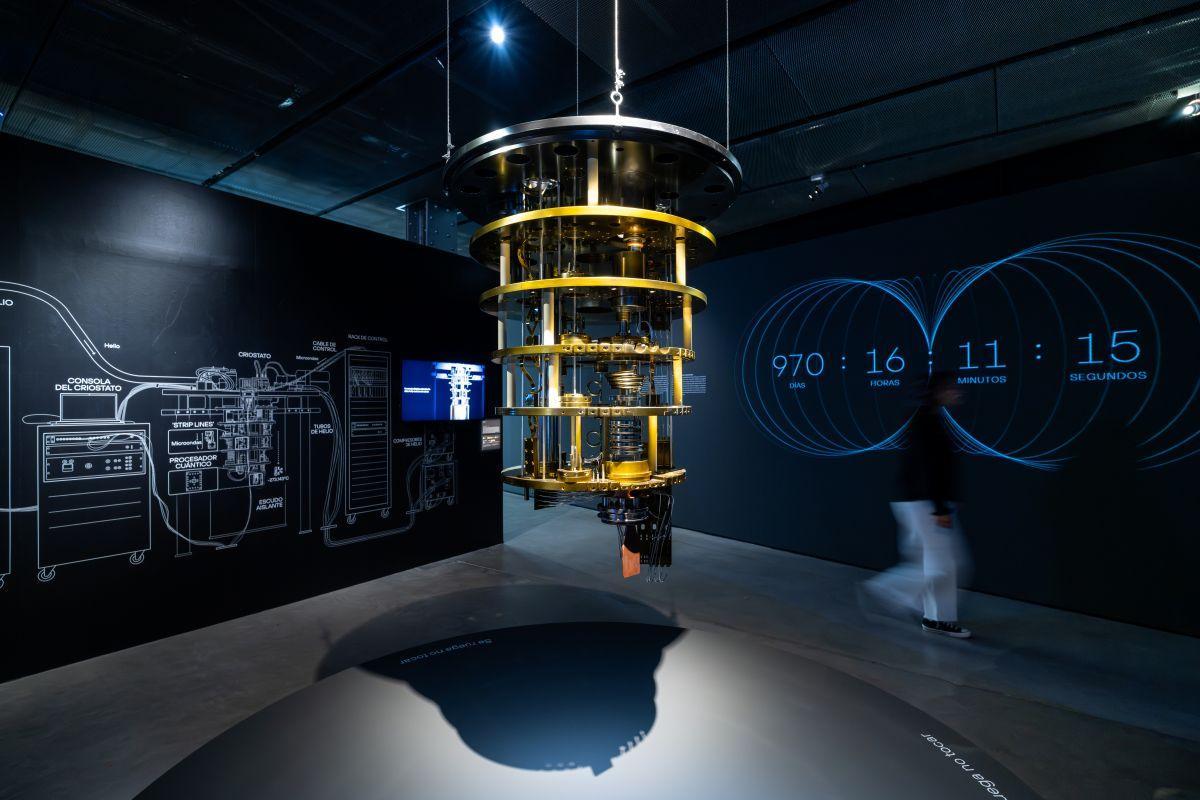 Detalle de una obra interactiva que muestra el entrelazamiento cuántico, parte de la exposición Revolución Cuántica