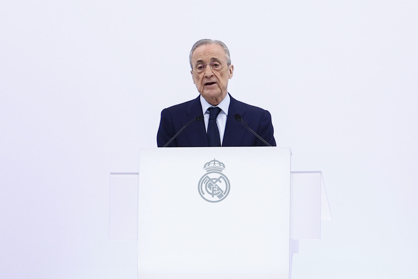 Real Madrid pierde ante Mallorca y Florentino Pérez renuncia: la crisis estalla