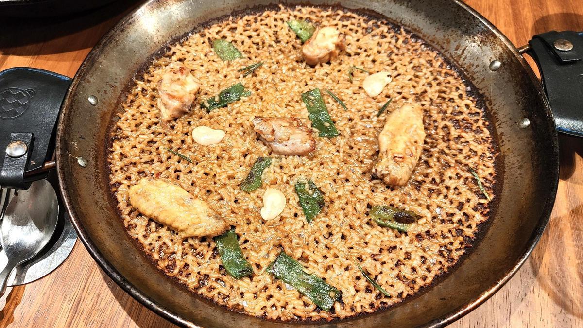 Restaurantes Barcelona fin de semana: Cruix, Albarada y Casa Fiero brillan con arroz, vistas y escalope monumental