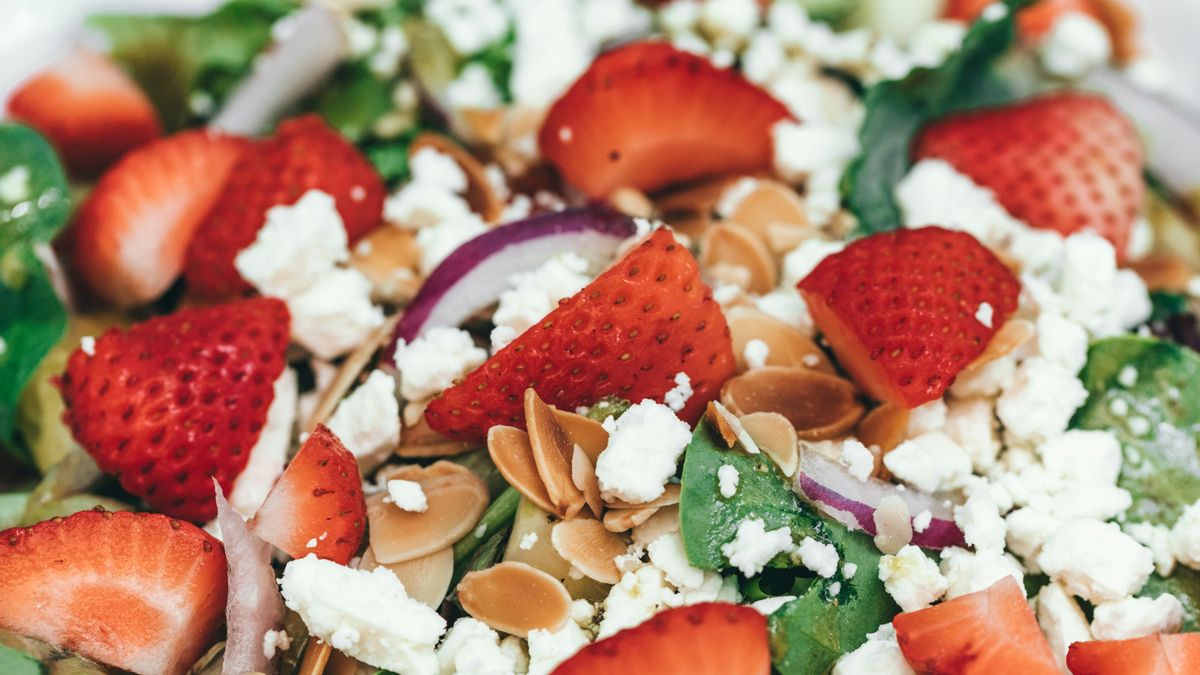 Fruta para cenar: la nutricionista Antonio Gómez desmiente el mito y destaca sus beneficios
