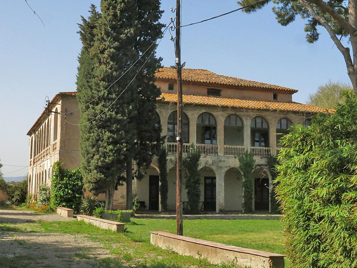 Masía de Can Cordelles, escenario de la película biográfica "Saben aquell" en Cerdanyola del Vallès
