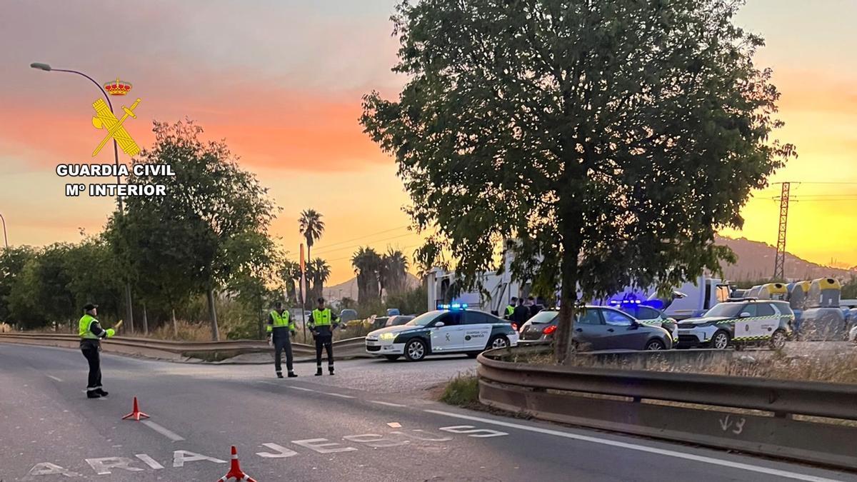 Guardia Civil retira a 177 conductores bajo alcohol y drogas en los openings de Ibiza