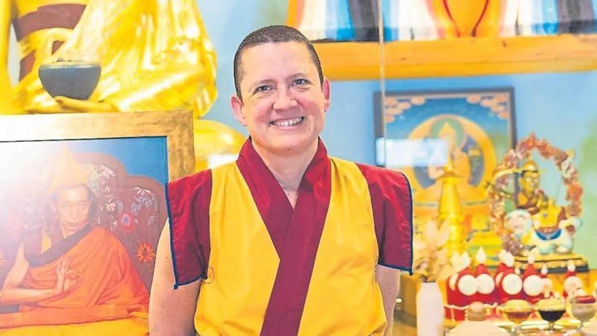 Guen Kelsang Lochani, la monja budista cubana que encabeza el centro Kadampa de Cataluña