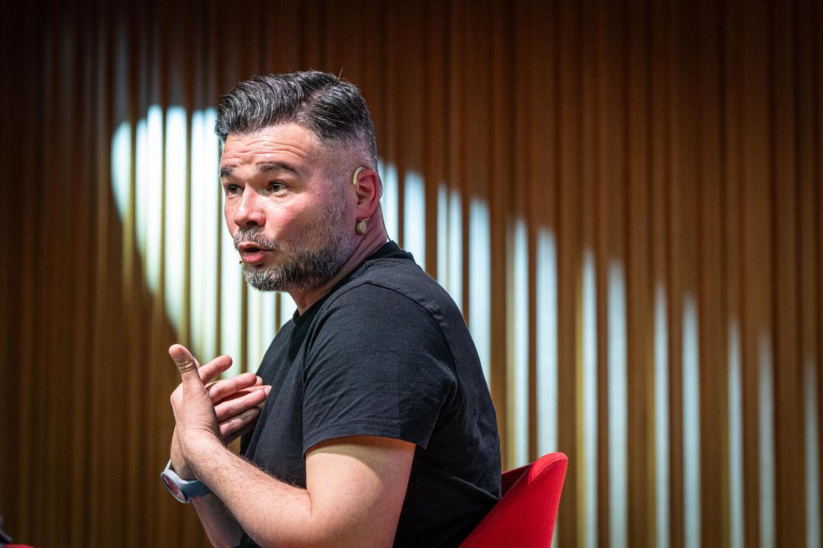 Rufián propone unidad de la izquierda con "ciencia, método y orden" para frenar a PP y Vox