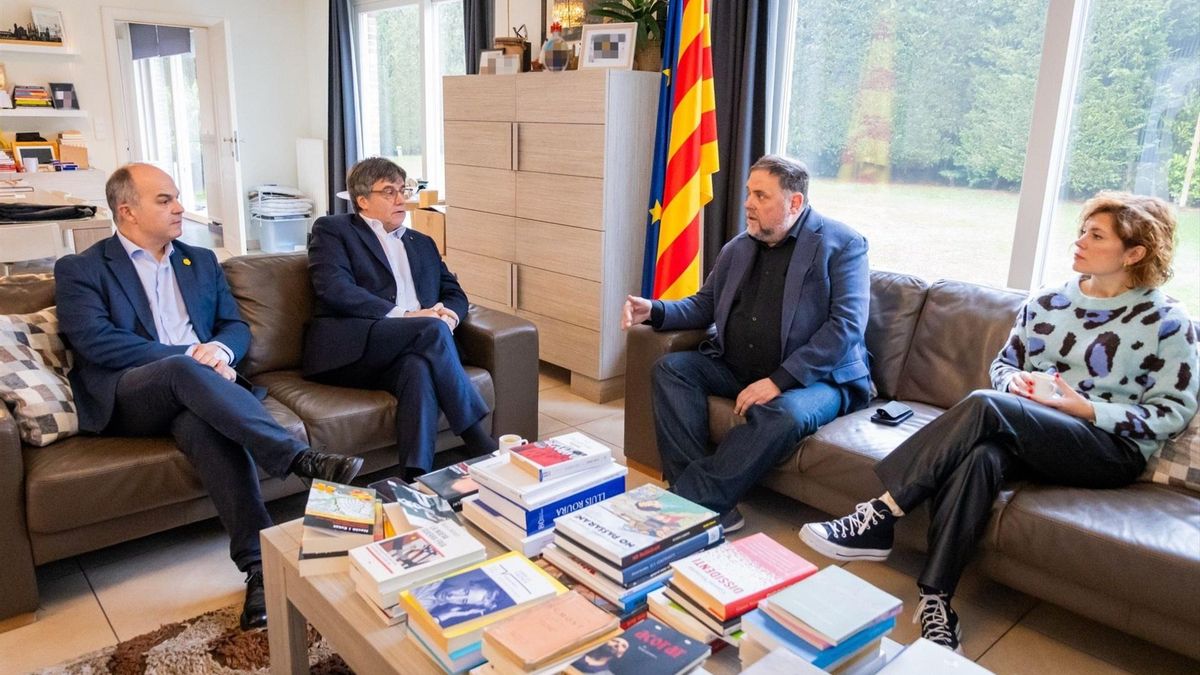 Independentismo catalán pierde la mayoría en la Generalitat tras dos años de gobierno