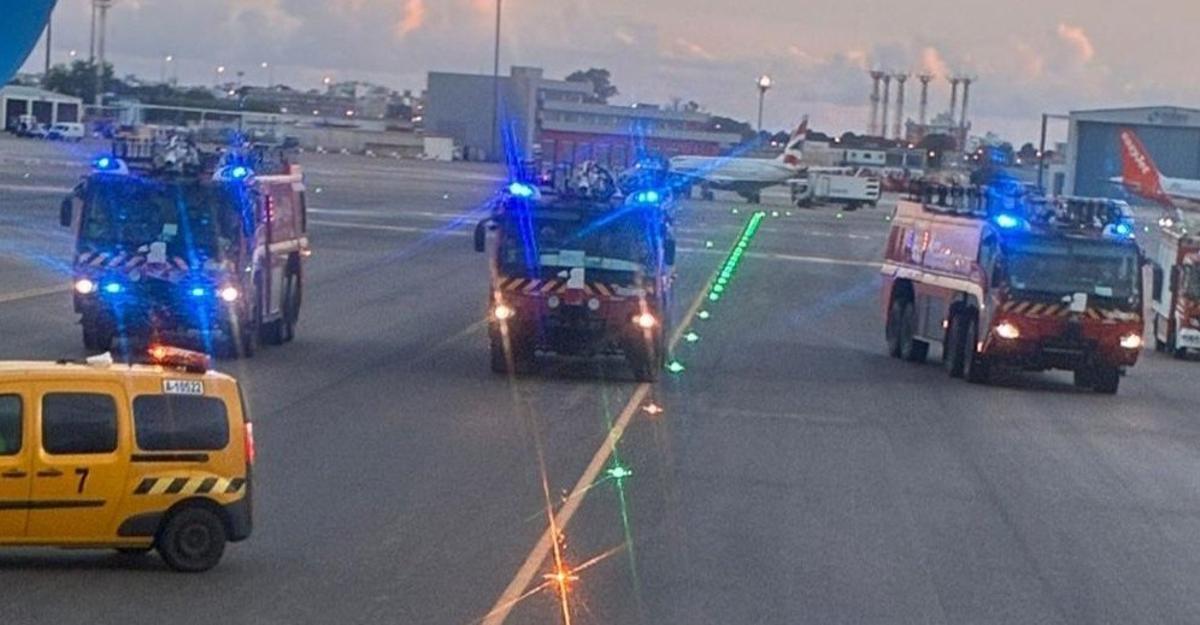 Incendio de Turkish Airlines en Katmandú deja sin heridos y reabre la pista tras dos horas