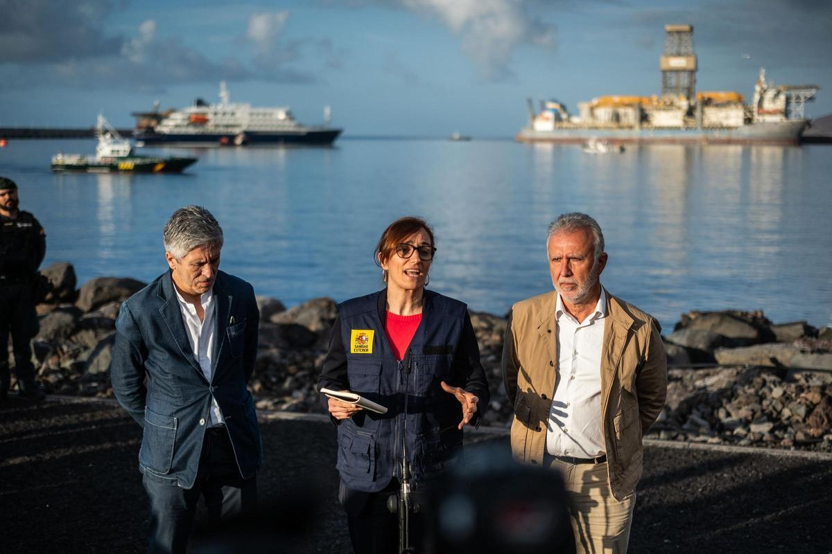 Operativo de evacuación aérea del MV Hondius con aviones preparados en el aeropuerto de Tenerife