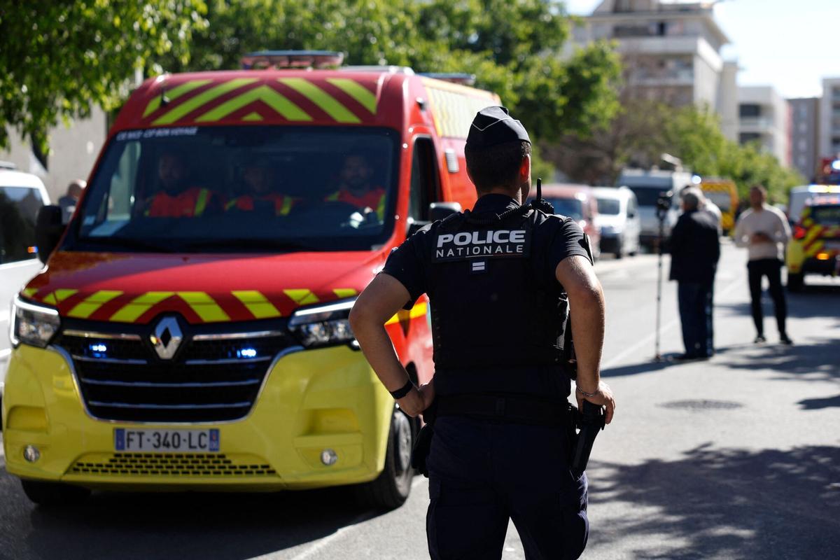 Tiroteo en Niza deja dos muertos y seis heridos: la ciudad bajo una guerra declarada contra la República