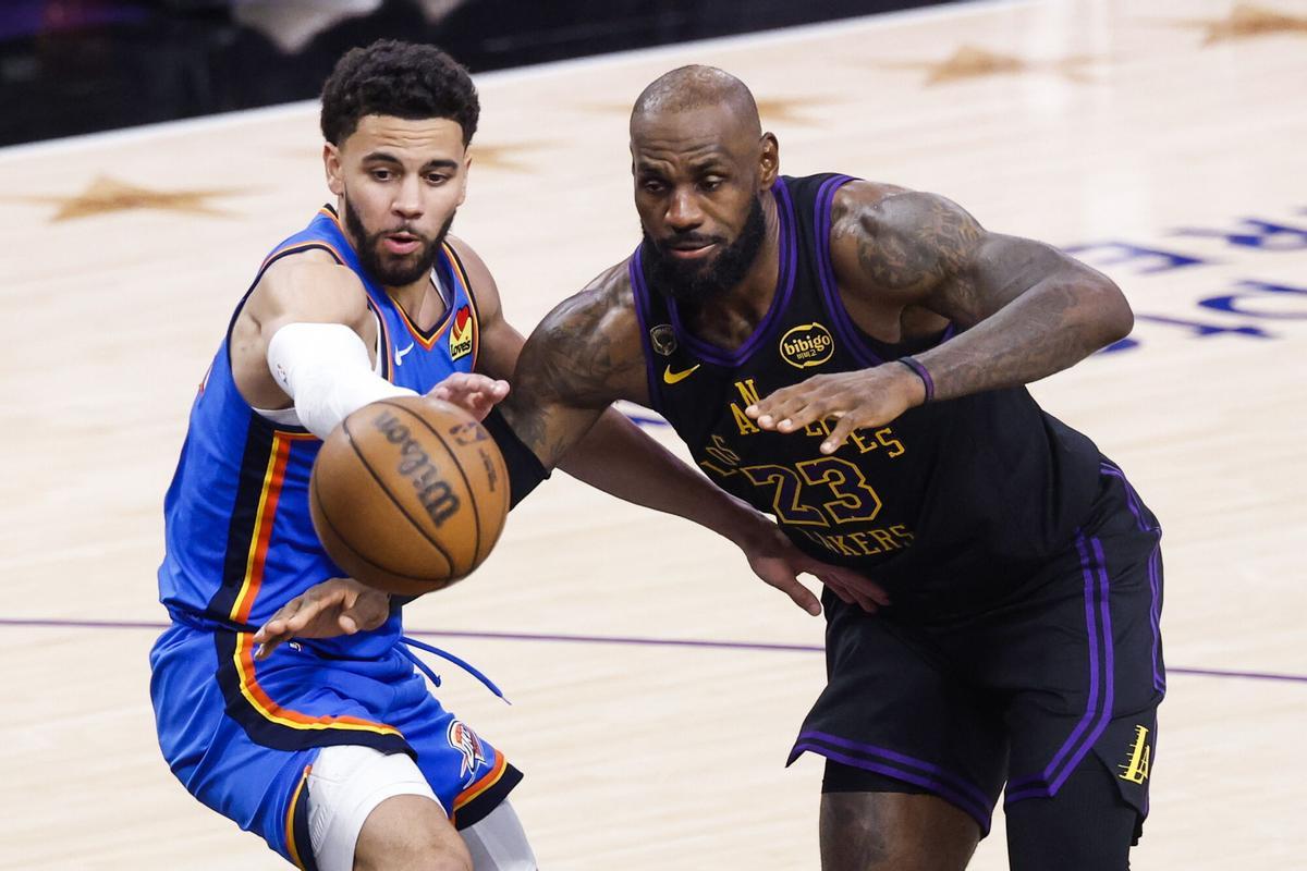 LeBron James en la rueda de prensa tras la eliminación de los Lakers contra los Thunder