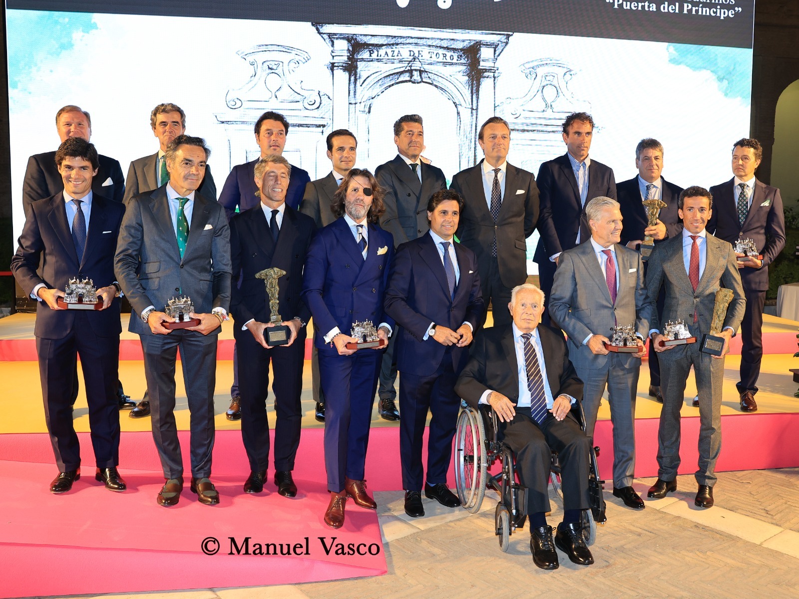 Premios Puerta del Príncipe 40.º aniversario: la gala del Real Alcázar celebra a Curro Romero y a los nuevos triunfadores