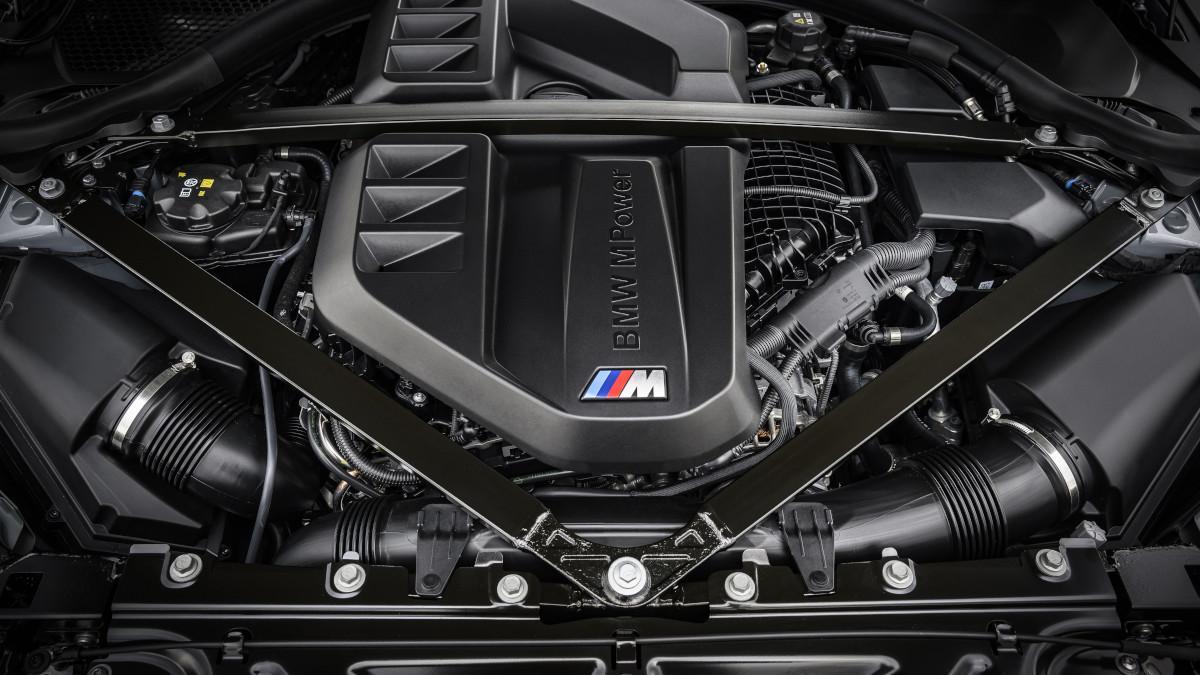 Detalle del sistema de ignición dual de BMW M Ignite bajo alta carga