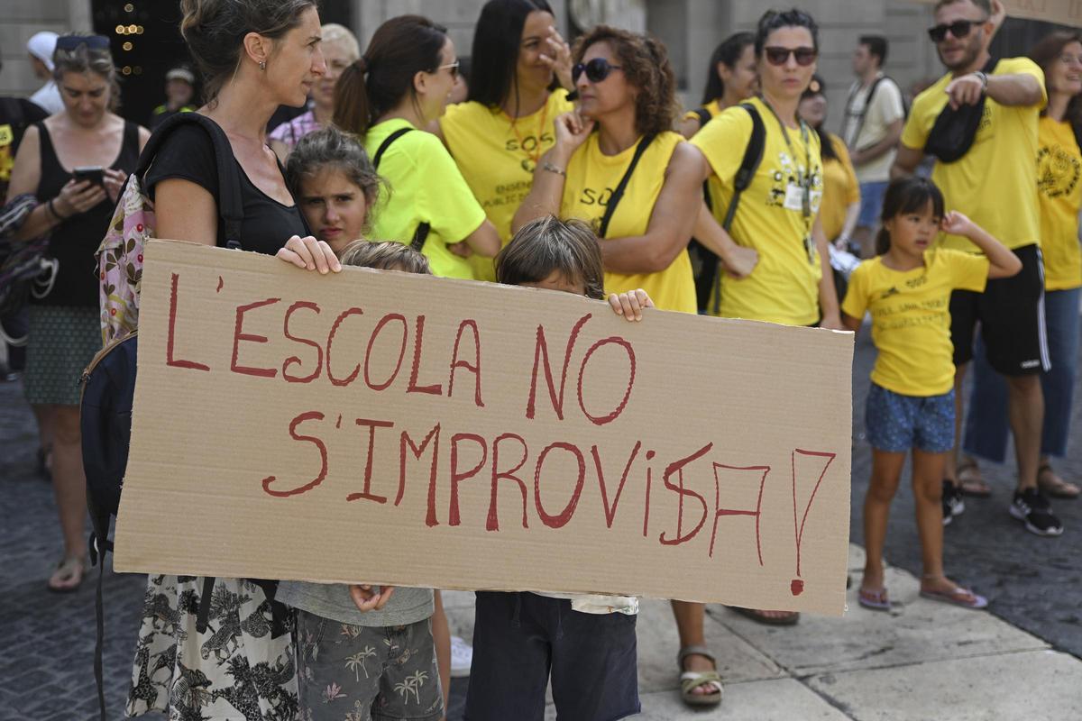 C-16 cerrada por protesta docente en el Túnel del Cadí