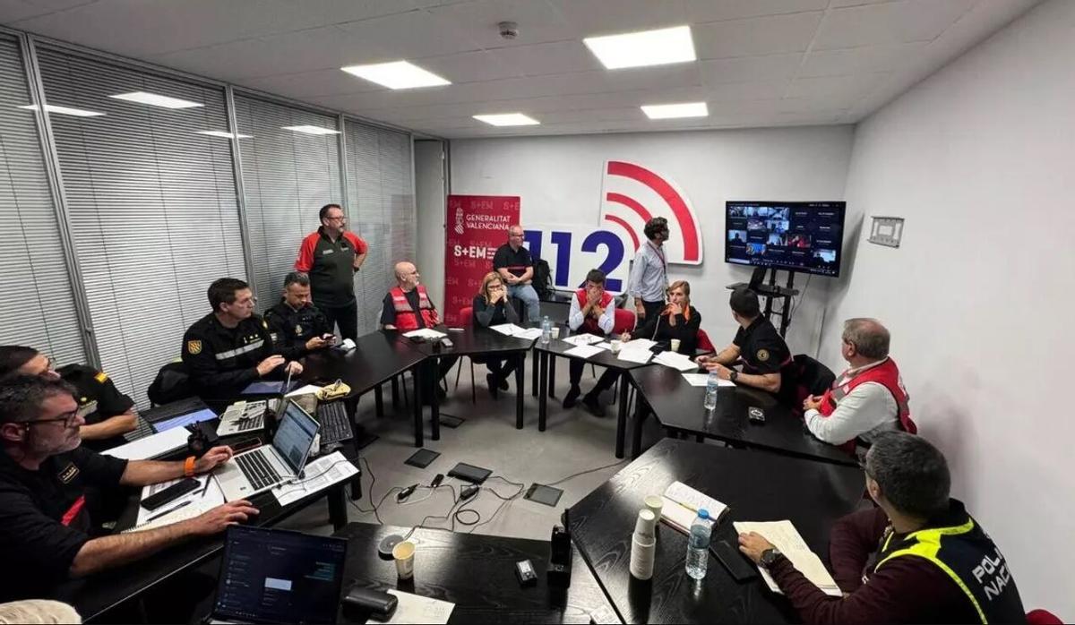 Imagen del presidente Carlos Mazón y miembros del gobierno valenciano durante la sesión de la comisión de investigación de la dana.
