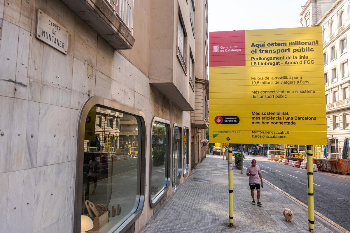Corte de la calle Muntaner se extiende hasta 2027: cierre prolongado afecta a vecinos y comercios