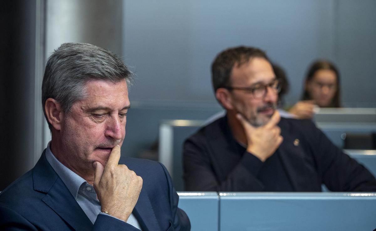 Josep Rius en rueda de prensa en la sede de Junts