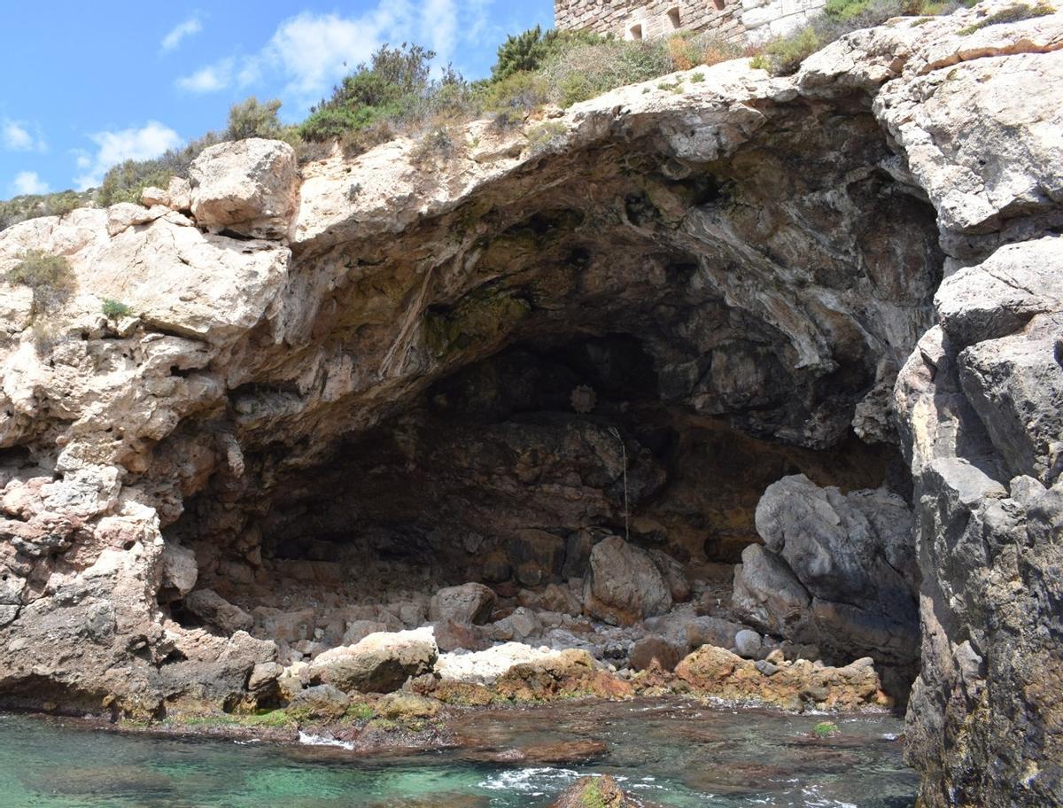 Neandertales comieron marisco en Murcia hace 115 000 años y planificaron su captura