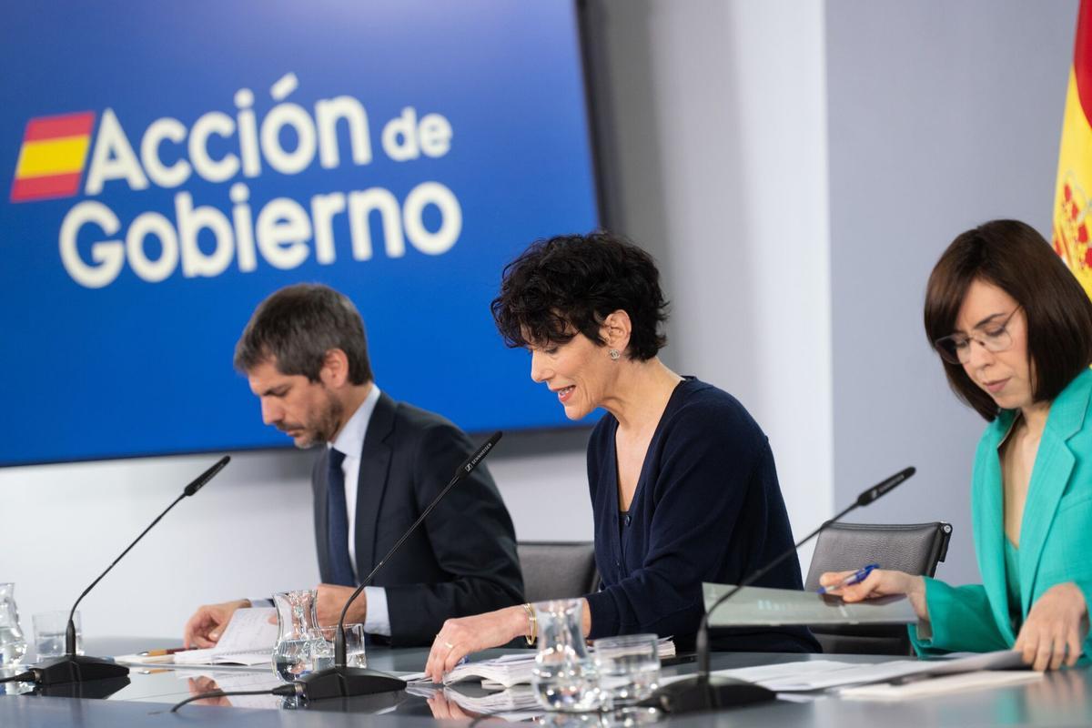 Plus Ultra: Gobierno respalda la inocencia de Zapatero y descarta moción de censura