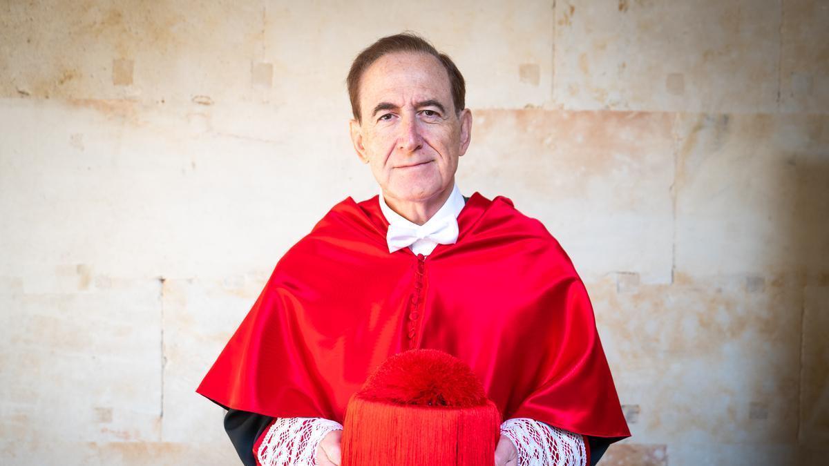Mapfre y la Universidad de Salamanca otorgan a Antonio Huertas el Doctor Honoris Causa