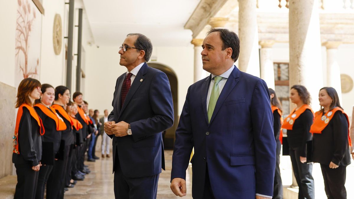 Huelga de docentes en Valencia se intensifica: más de 40.000 profesores mantienen el paro indefinido