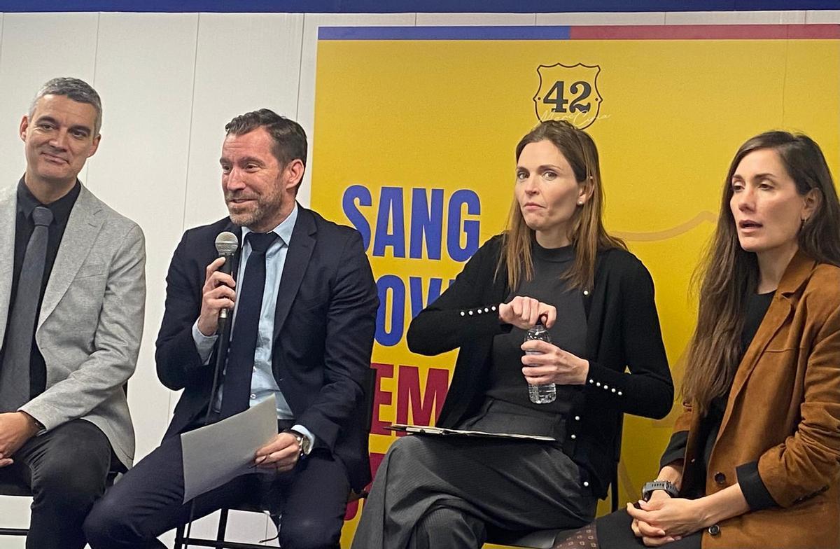 Marc Ciria y su equipo de campaña durante la candidatura al presidente del FC Barcelona