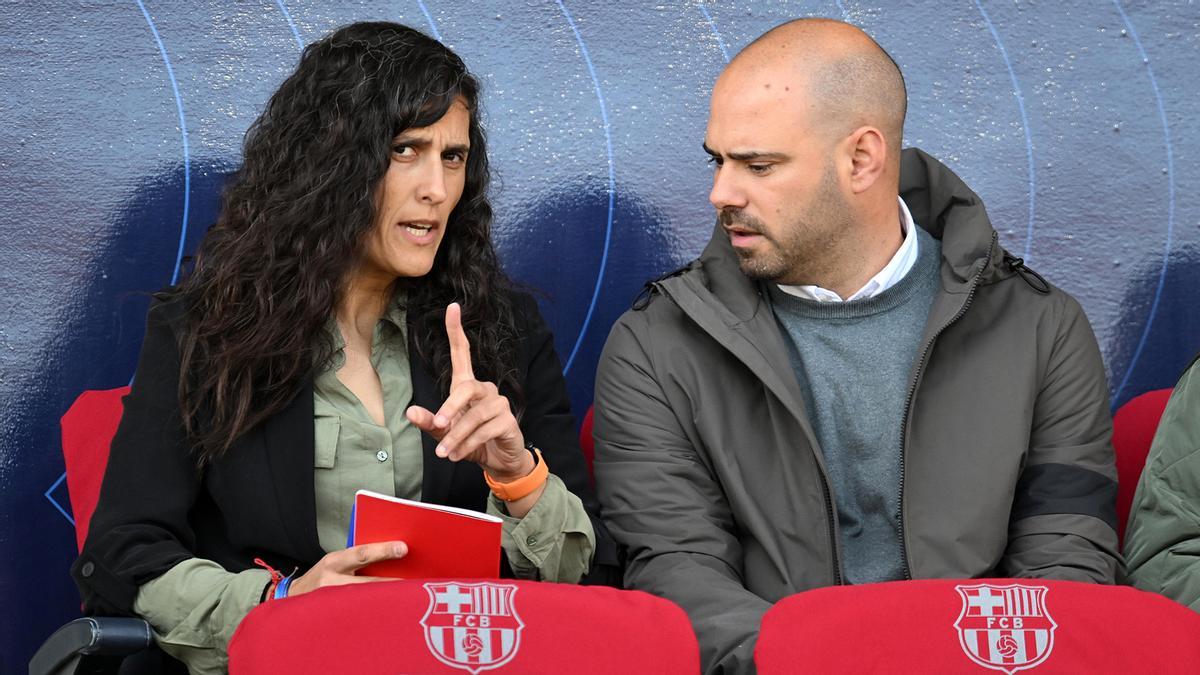 Markel Zubizarreta trabajando en la oficina del club, imagen simbólica del director deportivo