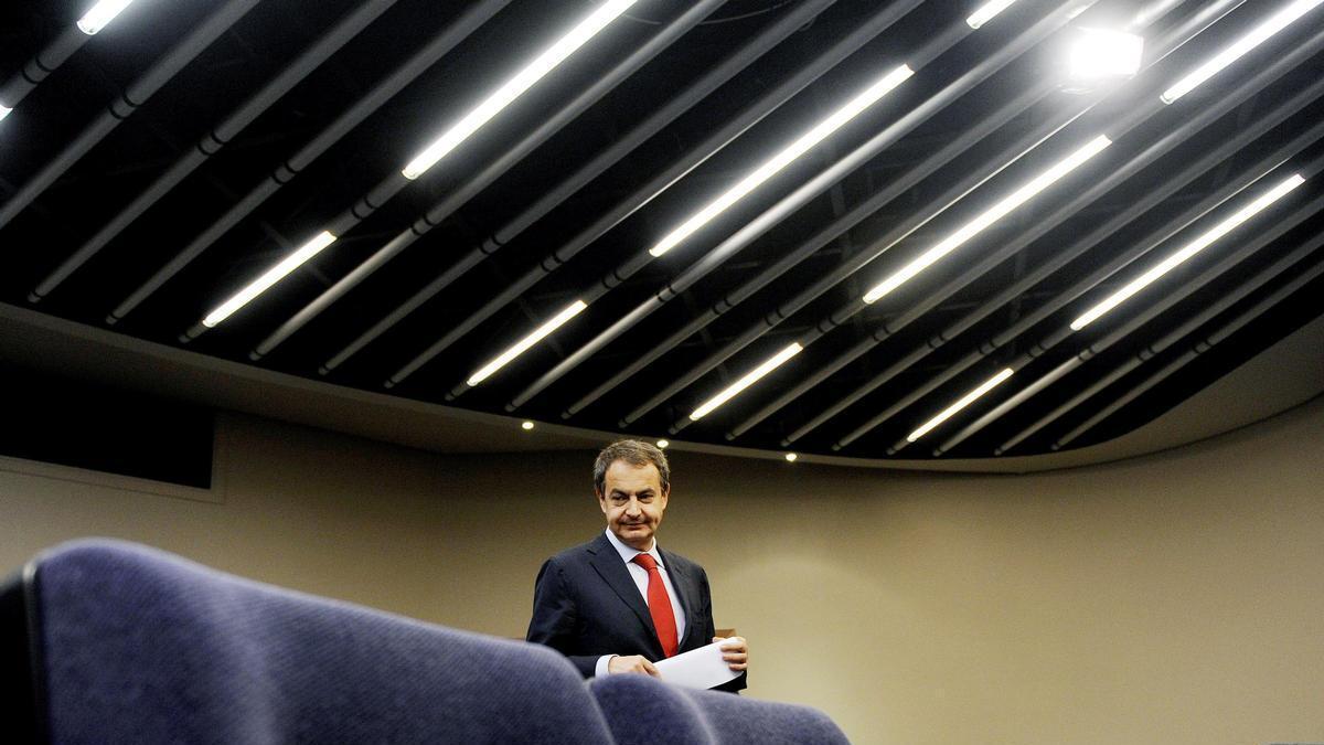 bloqueo cuentas Zapatero: juez ordena el embargo de 19 cuentas bancarias