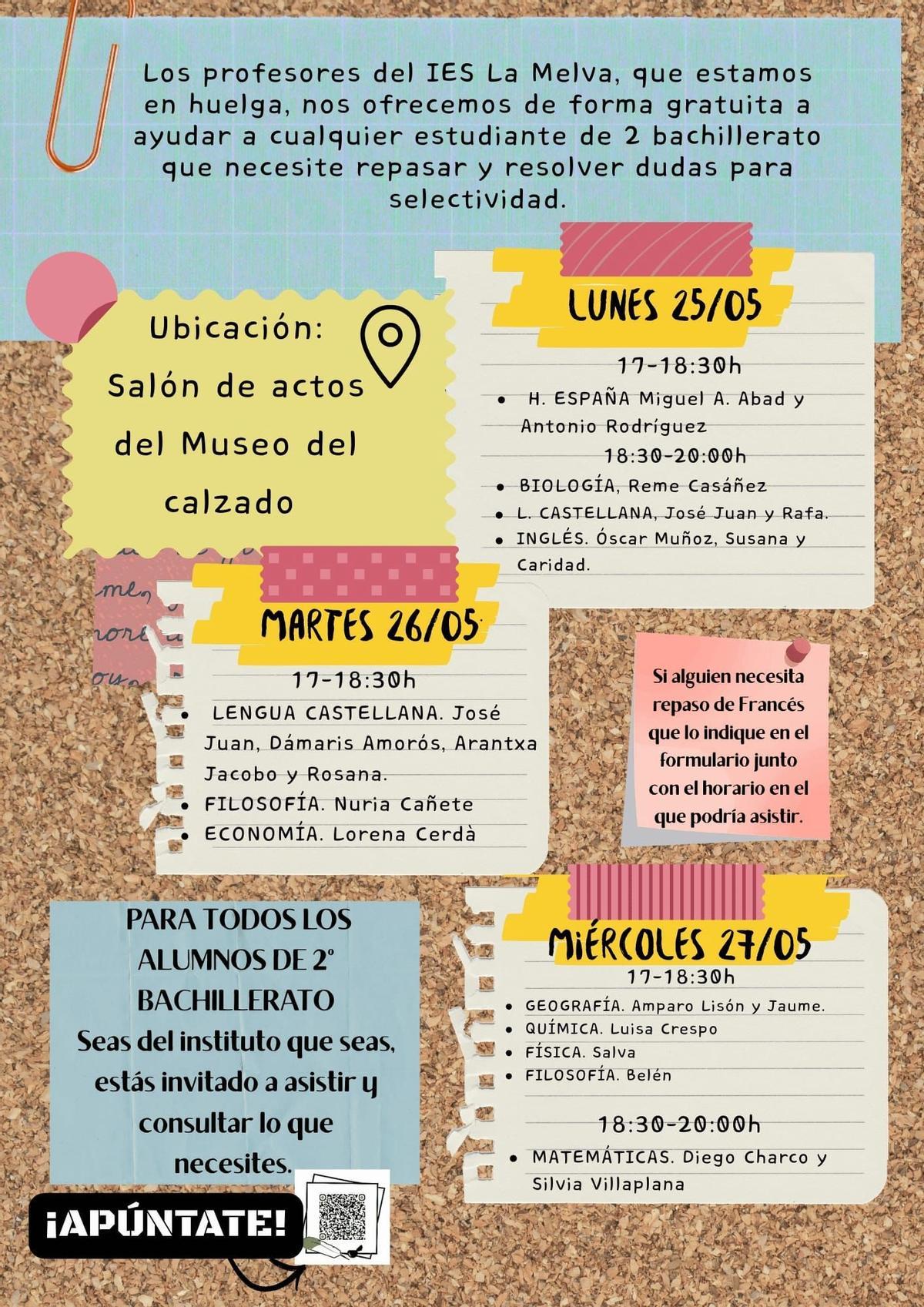 Profesor explicando contenidos a estudiantes durante la sesión de repaso