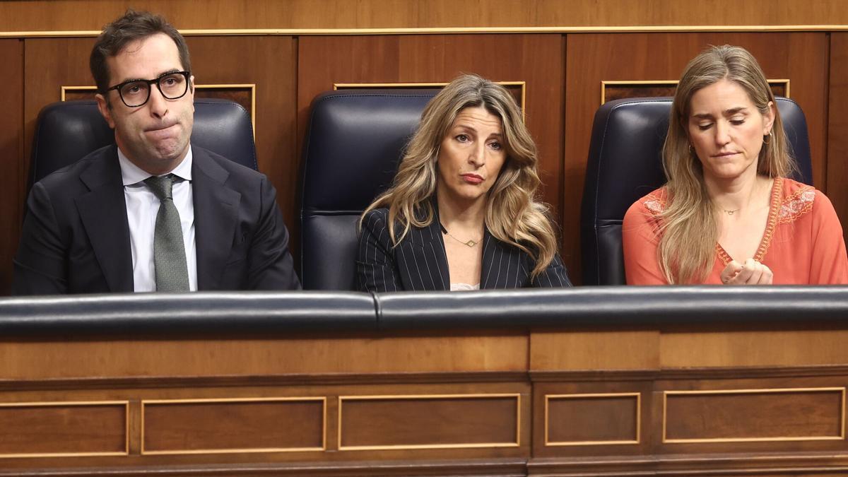 Sumar califica al PSOE de "en shock" y advierte paralización legislativa