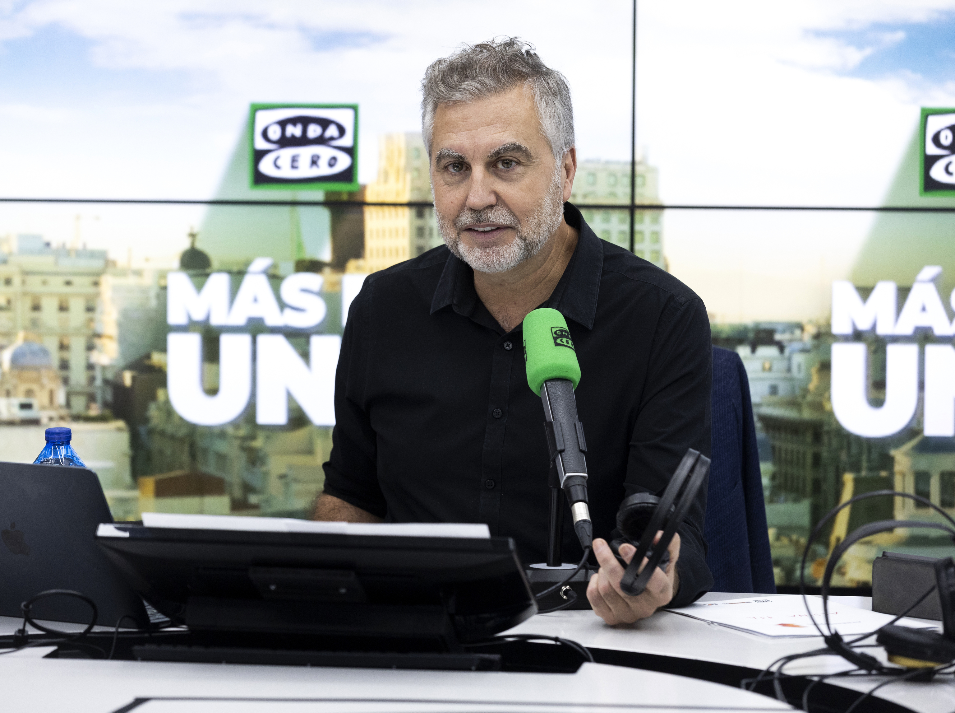 Carlos Alsina abandona el tramo matutino de COPE: su renuncia sacude la radio española