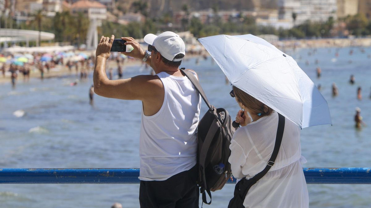 Calor extremo en España: la AEMET activa avisos amarillos en 11 comunidades