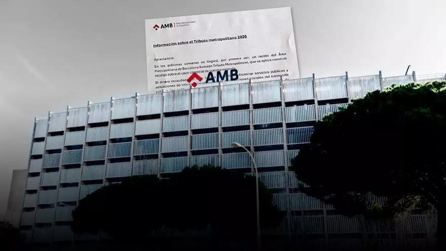 Alma Ezcurra hablando en la rueda de prensa sobre la exigencia de elecciones inmediatas