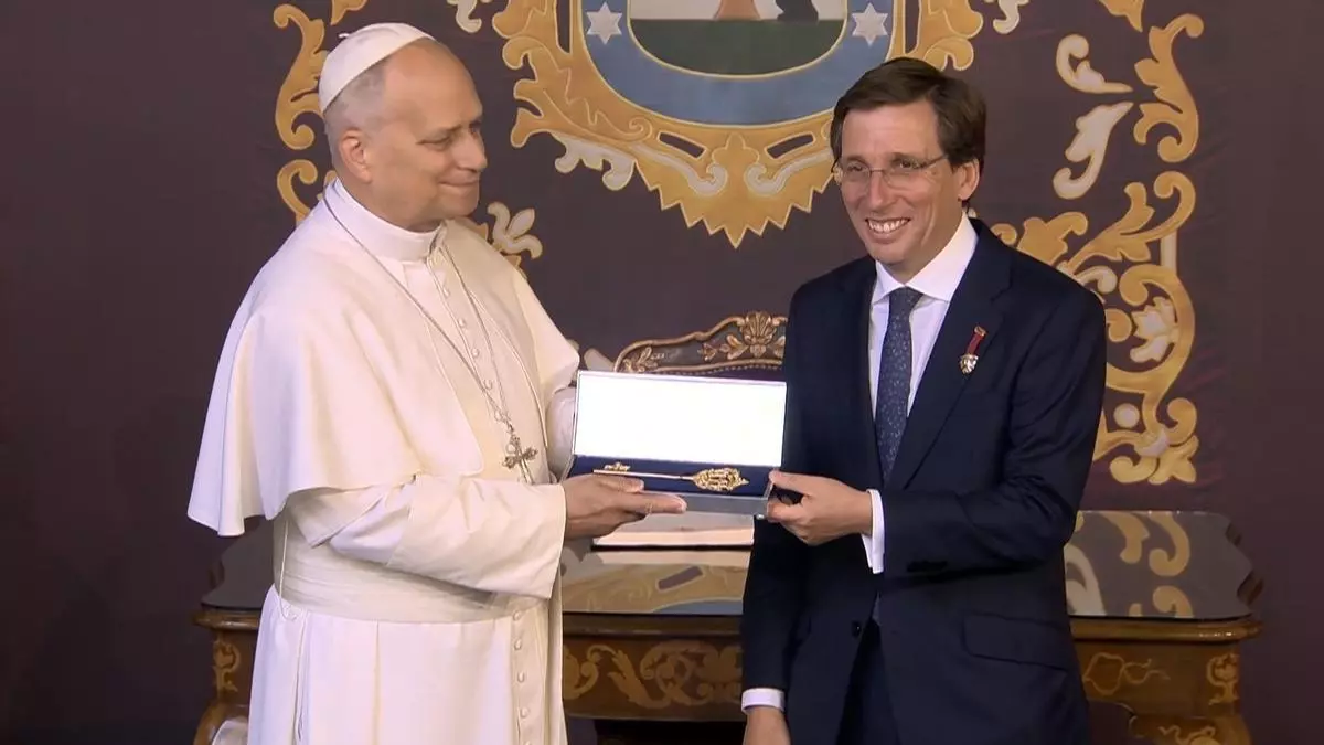 Imagen de los candidatos presidenciales del Real Madrid 2026