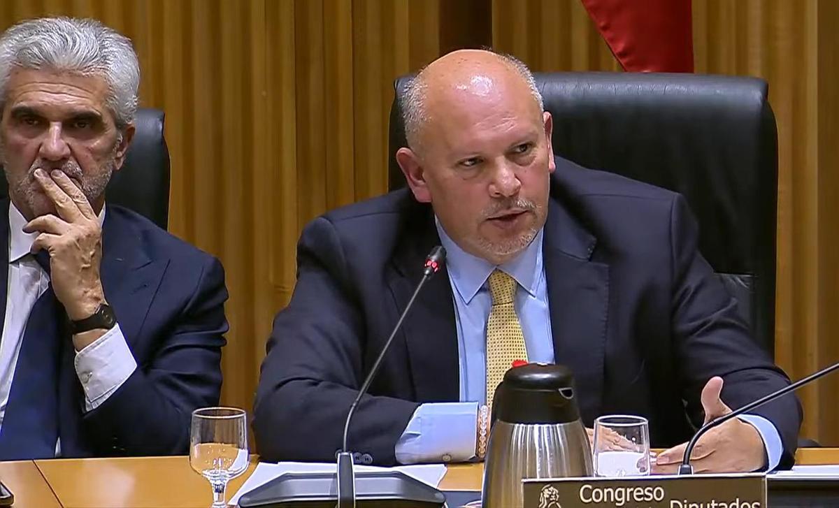 Agenda azul incautada a Leire Díez con anotaciones sobre Zapatero y Villalobos