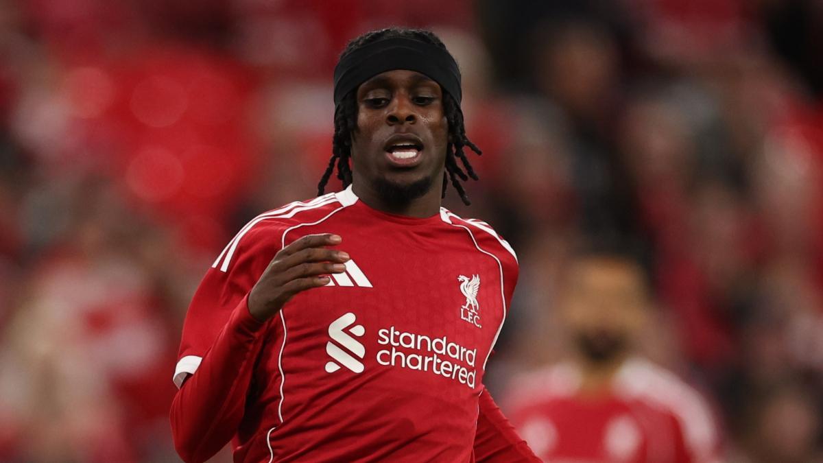 Defensa central Sven Botman del Newcastle