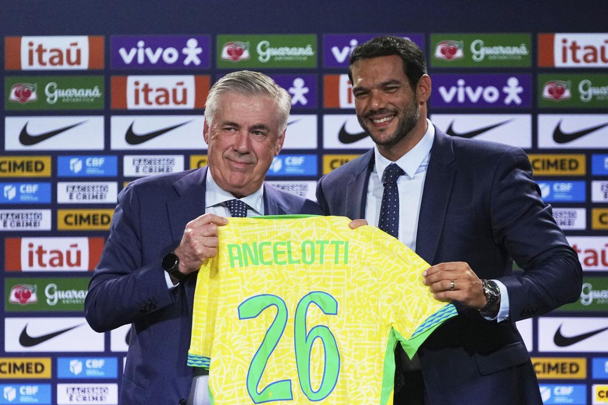 Carlo Ancelotti presentado como nuevo seleccionador de Brasil en Madrid tras el apagón de 2025