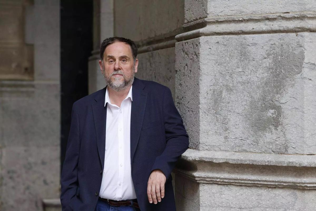Oriol Junqueras hablando en la conferencia de Girona ante dirigentes y representantes del tercer sector