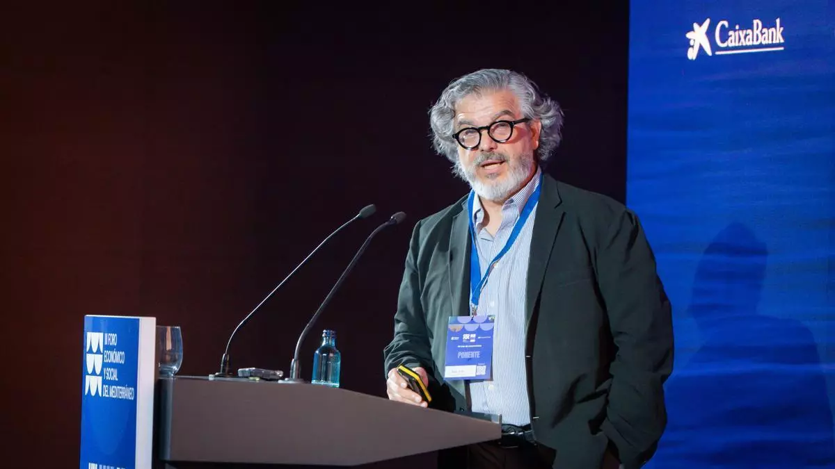 Fernando López Miras hablando en el III Foro del Mediterráneo