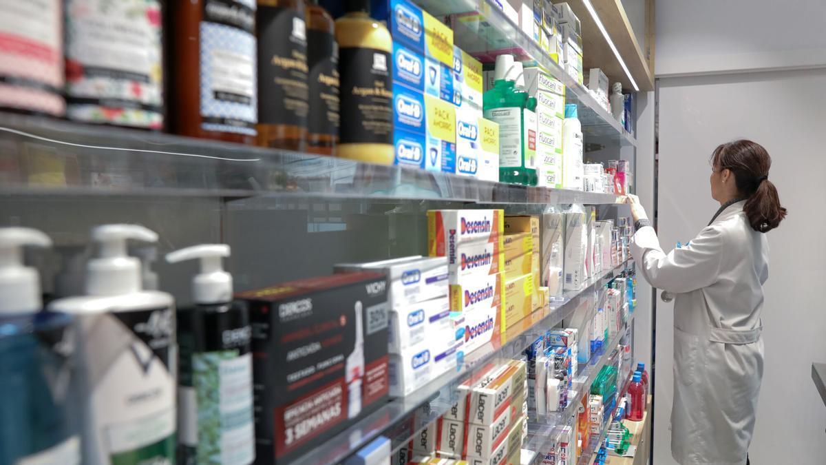 Isotretinoína sigue siendo el tratamiento de referencia contra el acné moderado‑severo